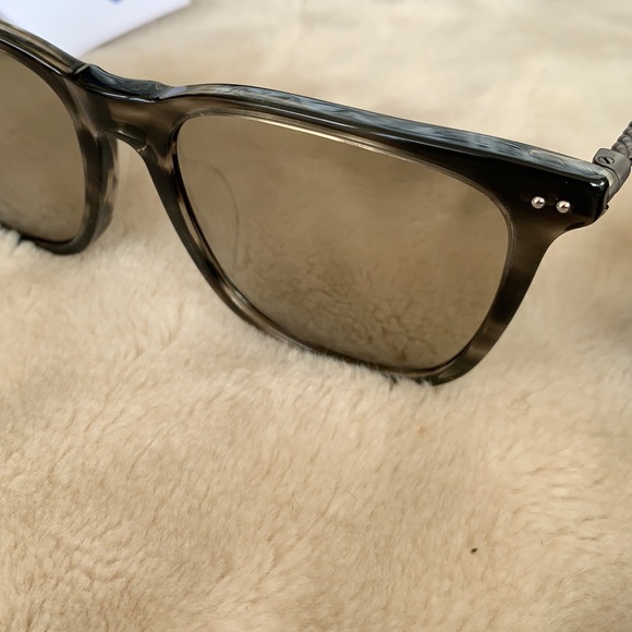 Bottega Veneta Smoke ?  Sunglasses ? main image 5